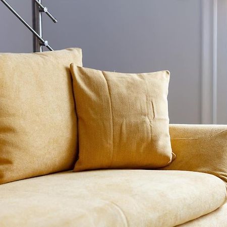 Bright Design Riverside Studio By Nw بودابست المظهر الخارجي الصورة