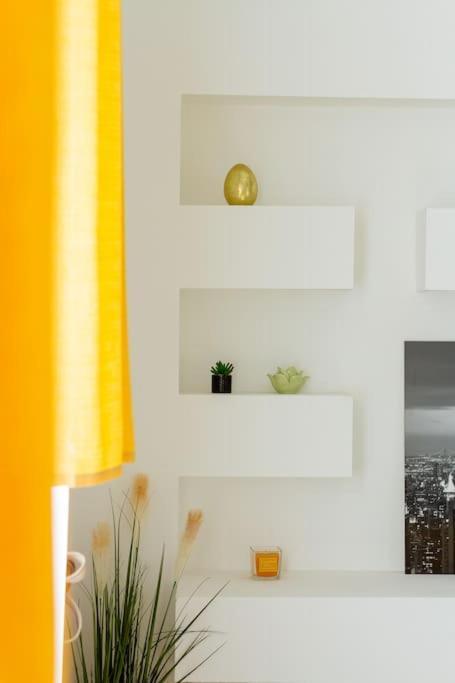Bright Design Riverside Studio By Nw بودابست المظهر الخارجي الصورة